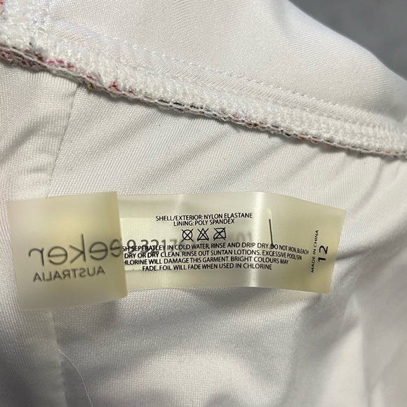 Sunseeker Australia One Piece Sunny Summer Floral Swimsuit Size 12 - Picture 13 of 14